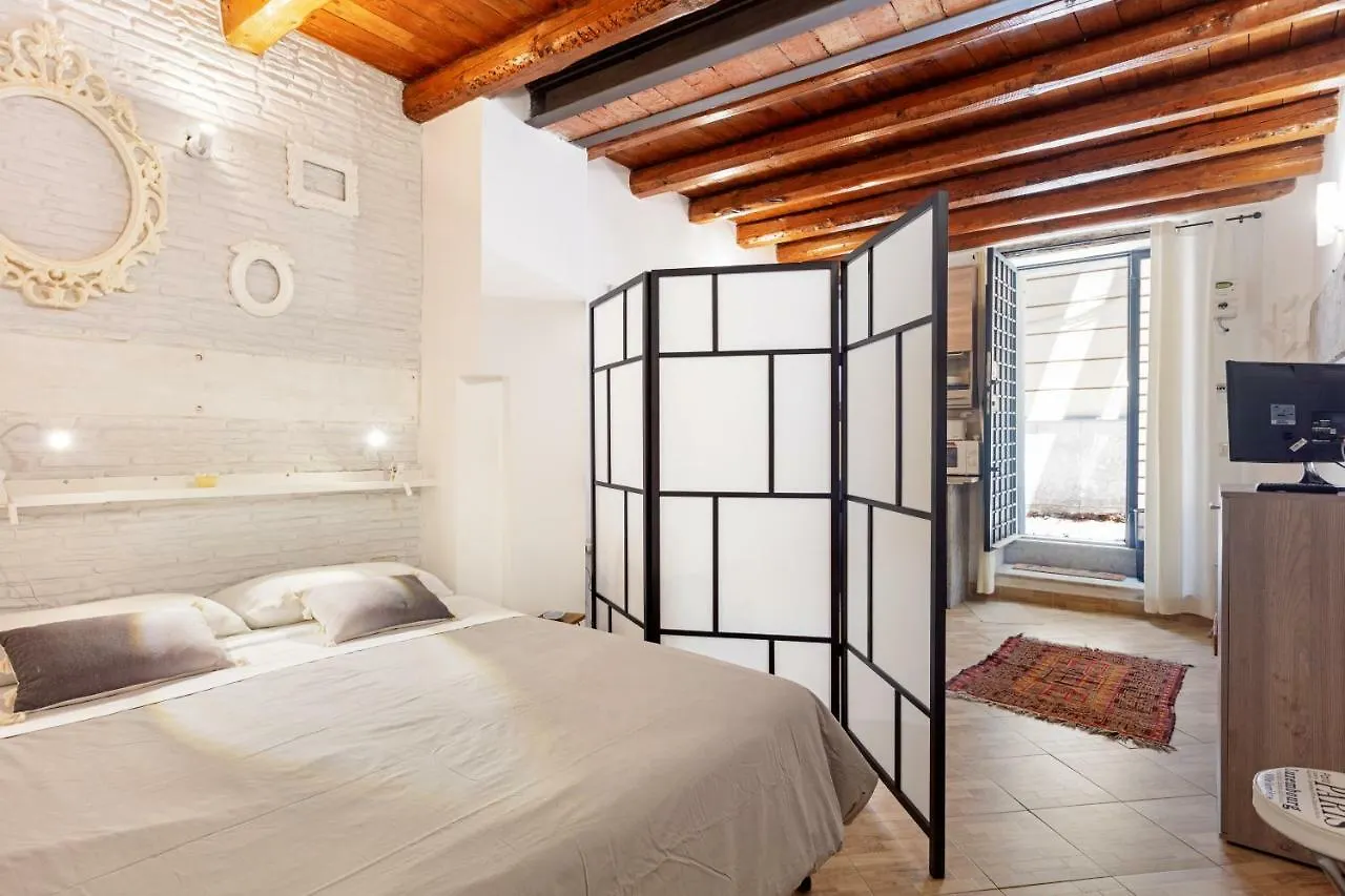 Apartment Palermo Lovely Studio Near The Cathedral Italy